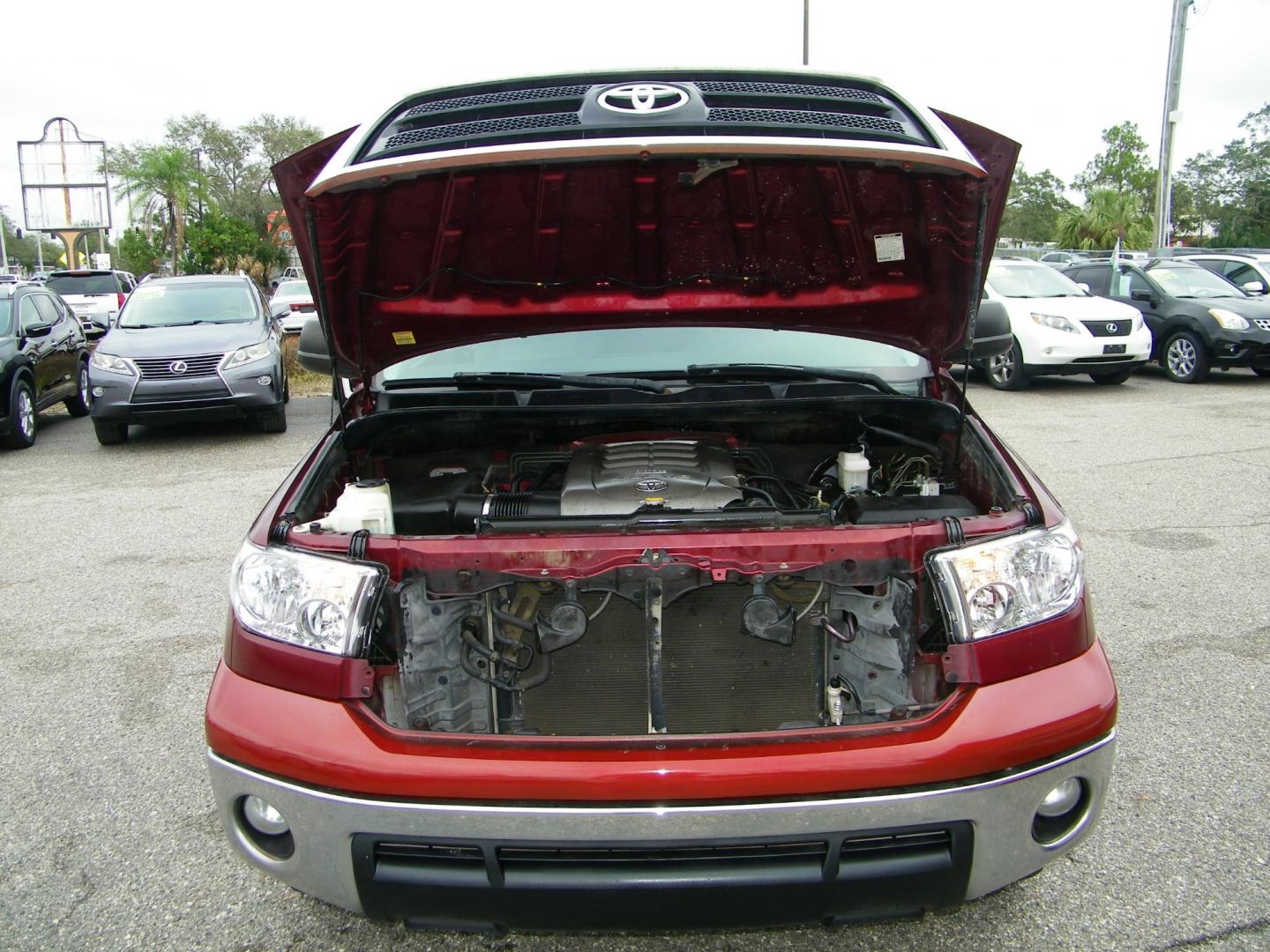 2010 Maroon /Gray Toyota Tundra SR5 Double Cab 4.6L 2WD (5TFRM5F14AX) with an 4.6L V8 DOHC 32V engine, 5-Speed Automatic Overdrive transmission, located at 4000 Bee Ridge Road, Sarasota, FL, 34233, (941) 926-0300, 27.298664, -82.489151 - Photo#8